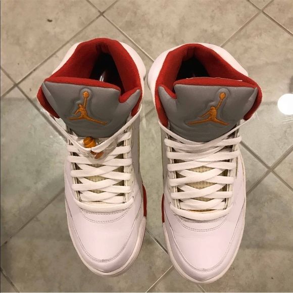 WMNS Air Jordan 5 Retro ‘SUNSET’ - Picture 4 of 8